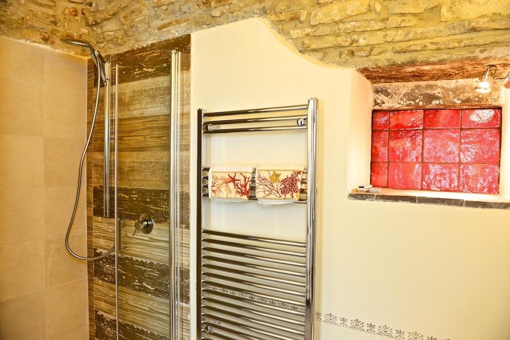 Agriturismo C'Era Una Volta Camporosso  Rum bild